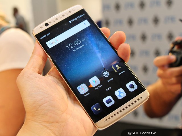 ZTE AXON 7 mini亮相IFA 主打7.1声道立体音效 ZTE AXON 7 mini亮相IFA 主打7.1声道立体音效