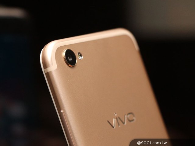 vivo X9与X9 Plus前置双镜头手机 景深效果实测