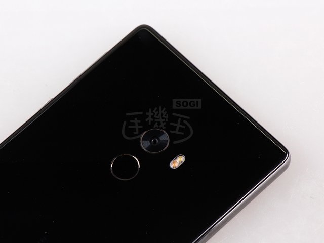 6.4寸全屏概念手机小米MIX开箱评测体验 6.4寸全屏概念手机小米MIX开箱评测体验