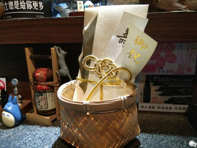 6.4寸全屏概念手机小米MIX开箱评测体验 6.4寸全屏概念手机小米MIX开箱评测体验
