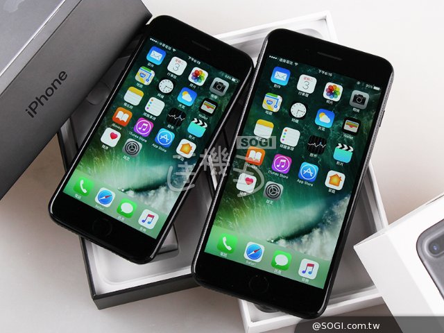 iPhone发布10周年 库克预告将迎来更好的产品 iPhone发布10周年 库克预告将迎来更好的产品